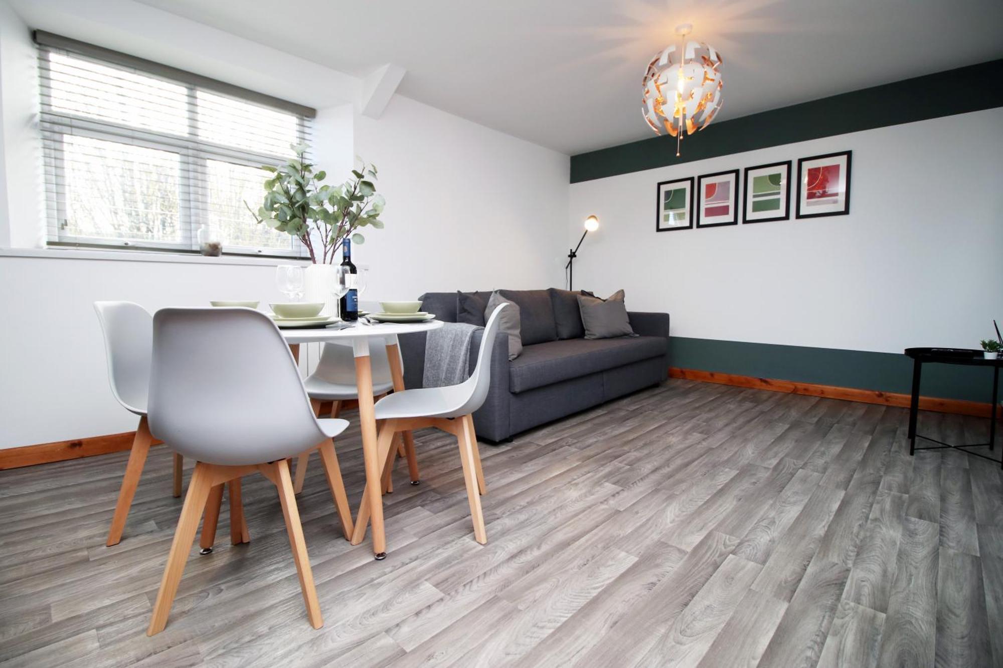 Fully Equipped Kitchen, Parking, City Centre Swansea Exterior foto