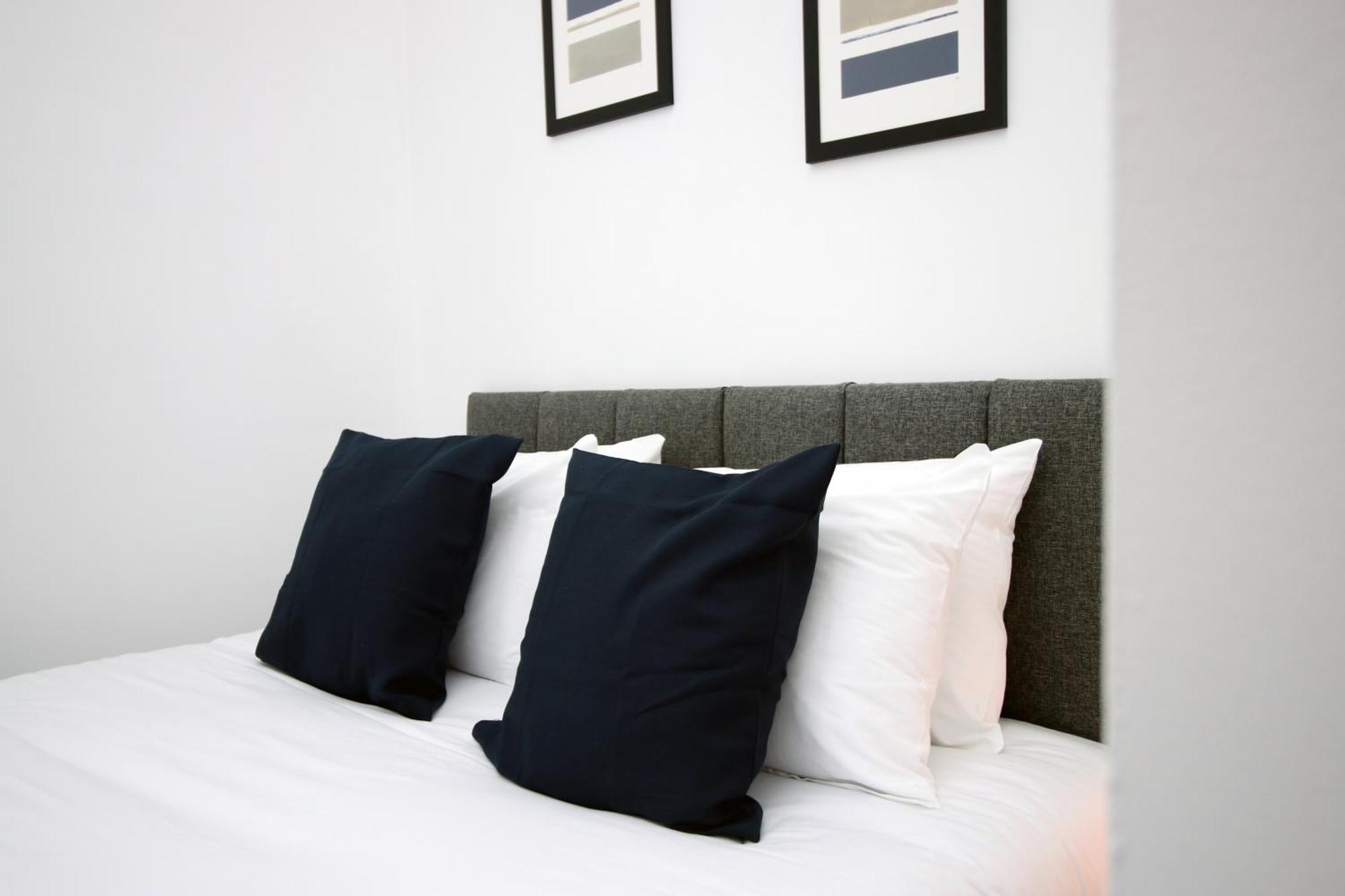 Fully Equipped Kitchen, Parking, City Centre Swansea Exterior foto
